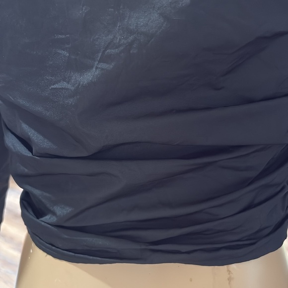 Aritzia Sunday Best Womens Black Ruched Crop Blouse - Size 2 - Picture 4 of 6